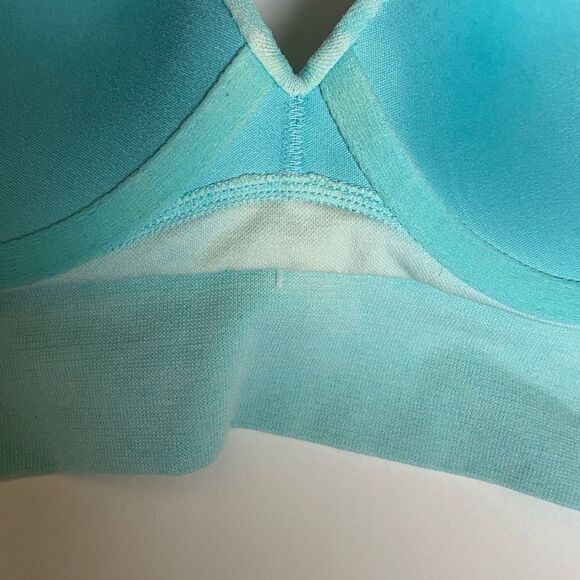 Victoria’s Secret Rare Mint Green VS Logo Print Bralette - Picture 5 of 8